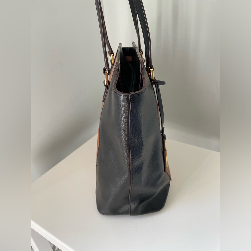 Ralph Lauren Newbury Modern Pocket Tote - Picture 4 of 13